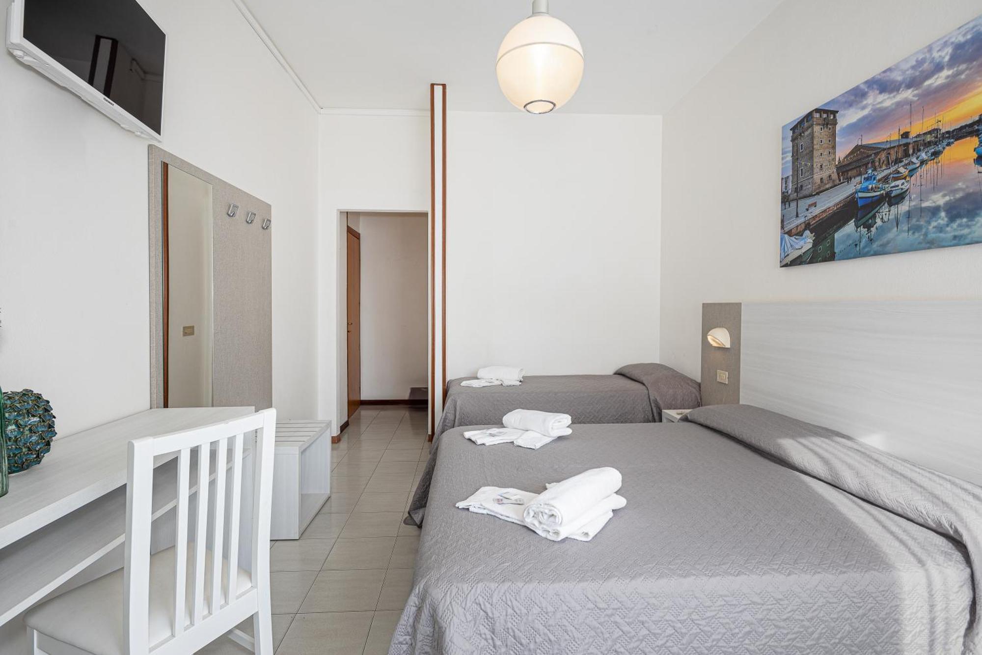 Hotel Astrid Cervia Eksteriør billede