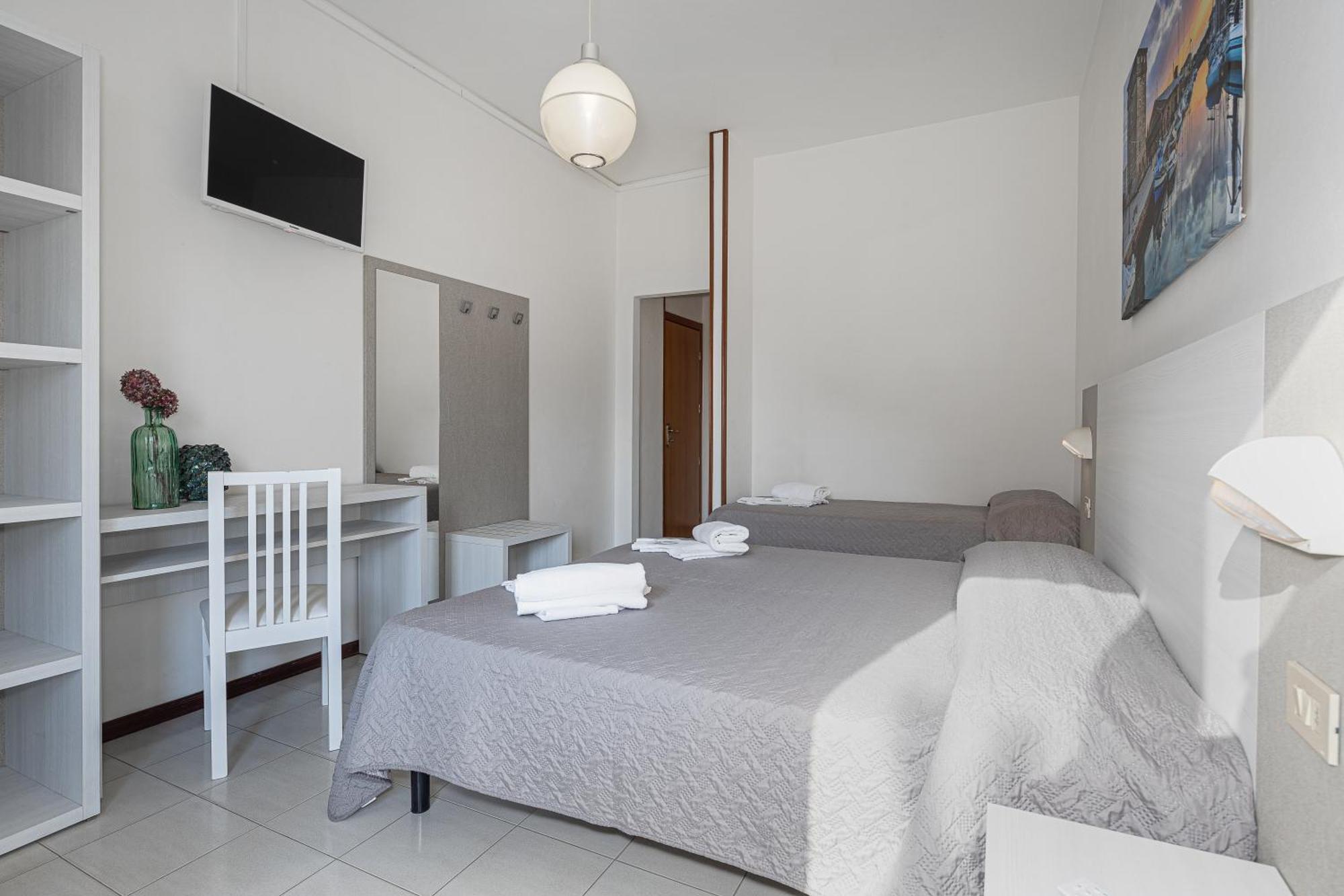 Hotel Astrid Cervia Eksteriør billede
