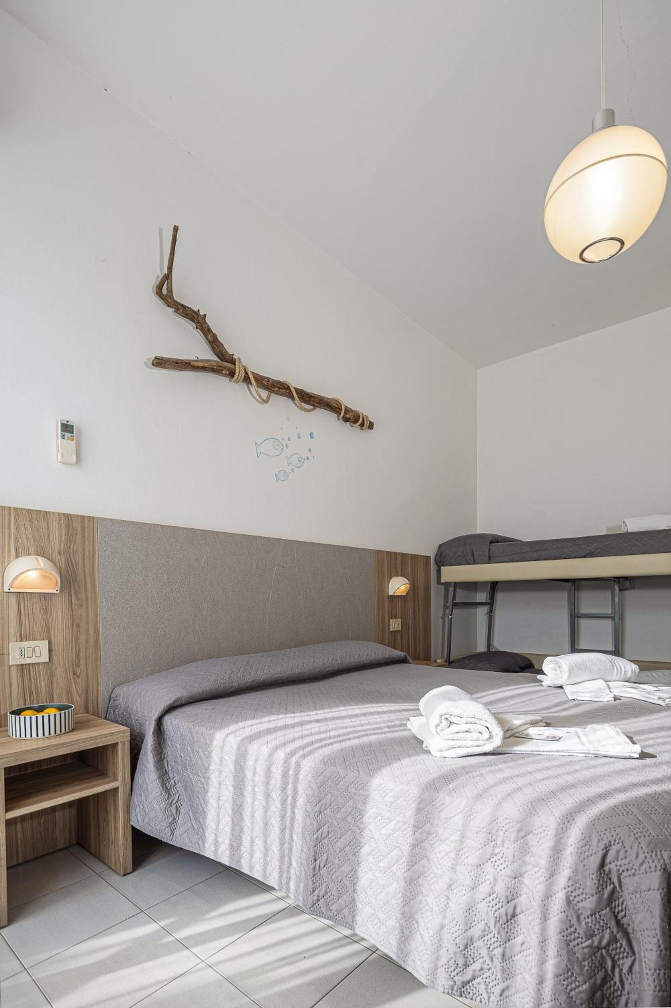 Hotel Astrid Cervia Eksteriør billede