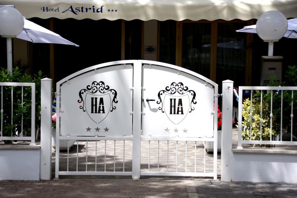 Hotel Astrid Cervia Eksteriør billede