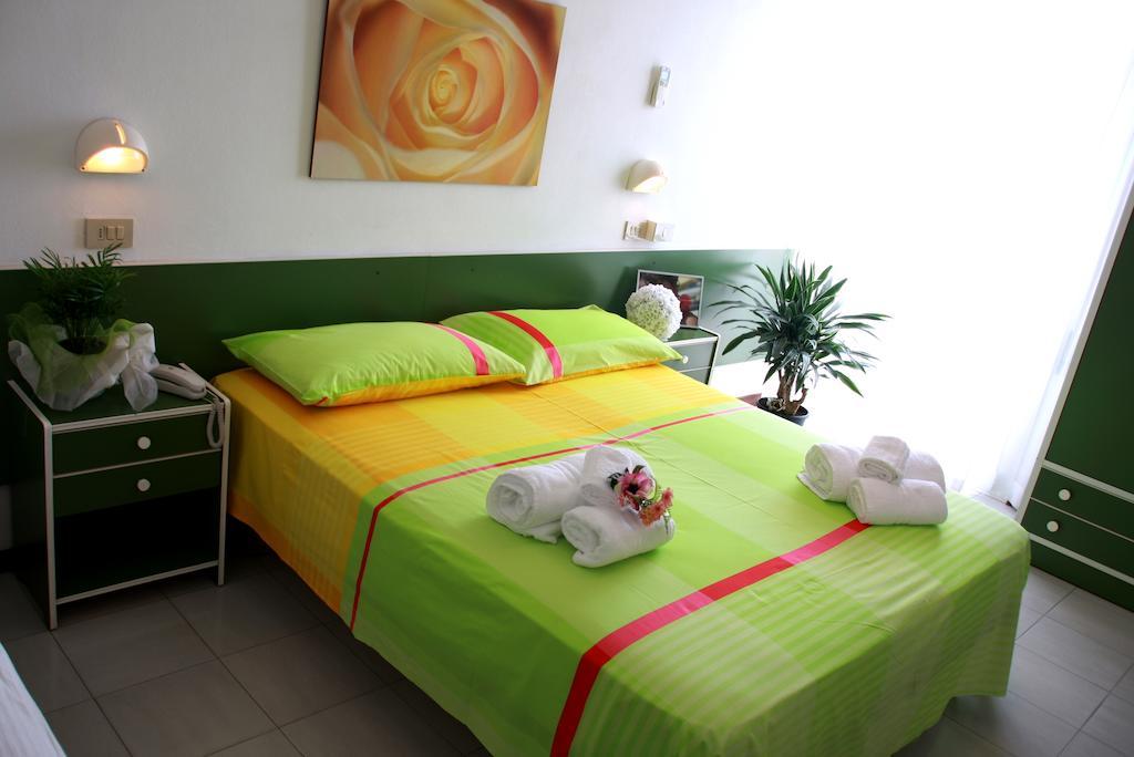 Hotel Astrid Cervia Eksteriør billede